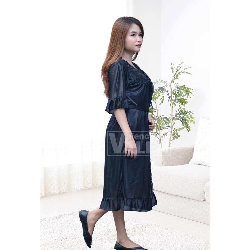 Daster Wanita Dewasa 2 In1 Warnahitamm Seksi Kimono Bahan Halus Dan Ada Corak Embos