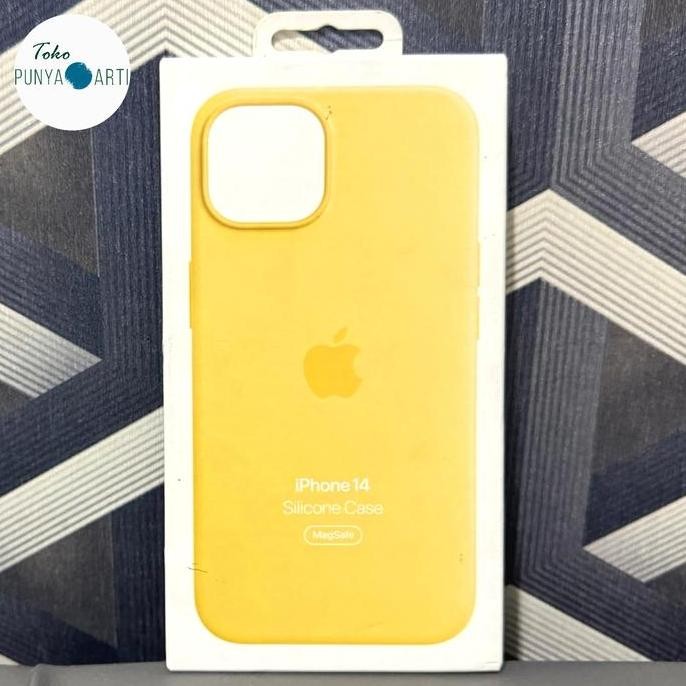 TERBARU - Apple Silicone Case with Magsafe iPhone 14 Official Original Resmi iBox