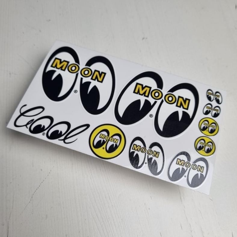 

Decal Pack UV Mooneyes Premium Case Handphone Tumbler Helm Buku dll DiM