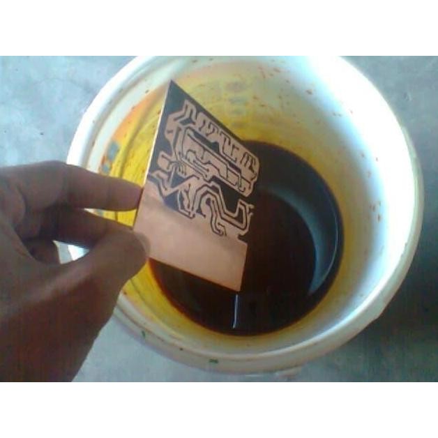 Pelarut Pcb Etching Feri Klorida Fecl3 Fecl Untuk Cetak Pcb Isi 200Gr