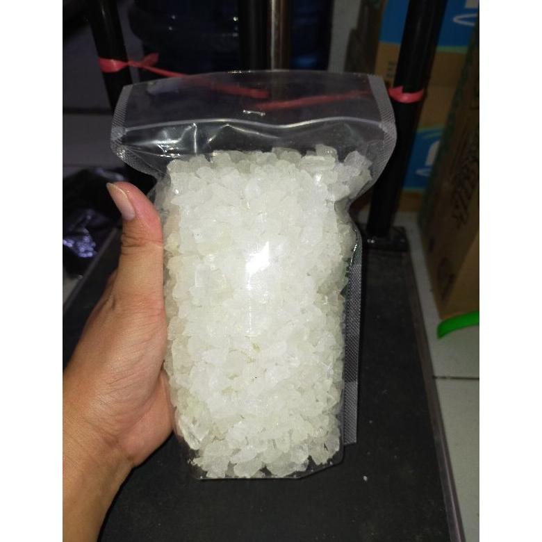 

Gula Batu Kristal TAWON Ukuran Kecil /LUMP SUGAR Kemasan 750 Gram Nugi