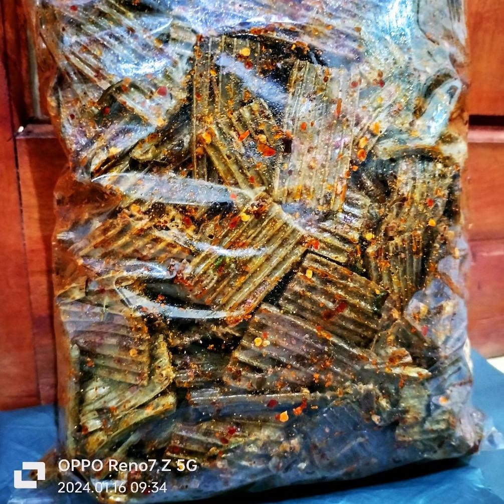 

seblak kerupuk jengkol pedas daun jeruk 1kg Nugi