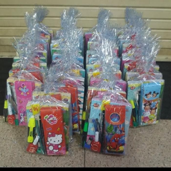 

Paket Alat Tukis Sekolah