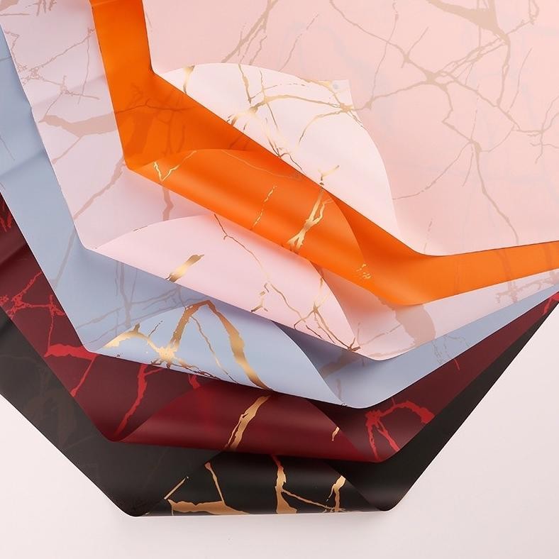 

[ 20 Lembar ] Cellophane Marble Gold / Wrapping Paper Motif Marble / Kertas Buket - FWH Nugi