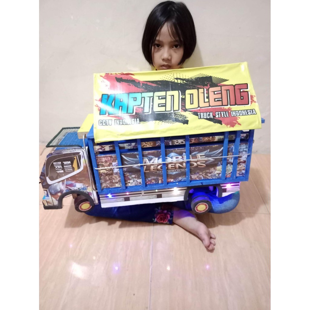 Truk oleng jumbo kayu truk oleng miniatur termurah ada lampu dan terpal