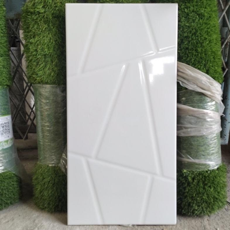 Terlaris Keramik Dinding 30X60 Putih Motif Bata (Glossy)/ Keramik Dinding Putih/ Keramik Dinding Kam