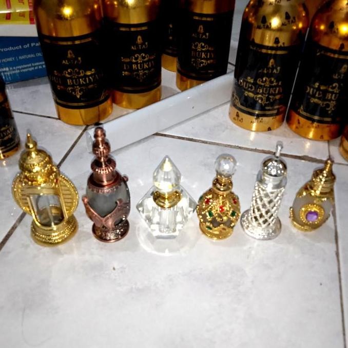 Aneka Botol Parfum Antik Mewah dan Indah