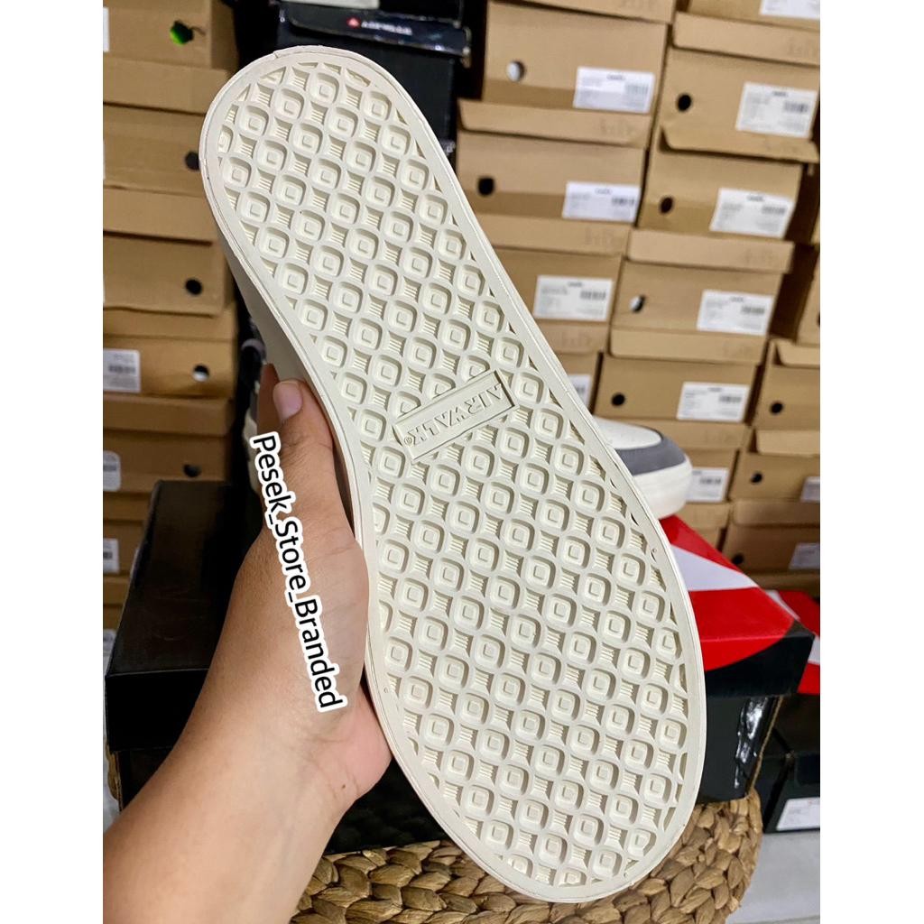 Bsis Sepatu Airwalk Cordell Putih Abu Size 39,42,43 Saja Original Sale