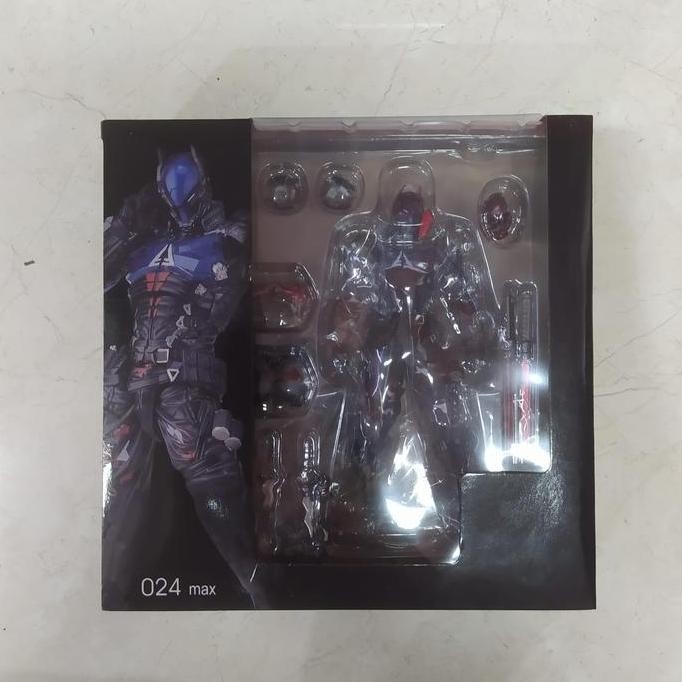 Revoltech Amazing Yamaguchi No.24 Arkham Knight - Batman Arkham Knight