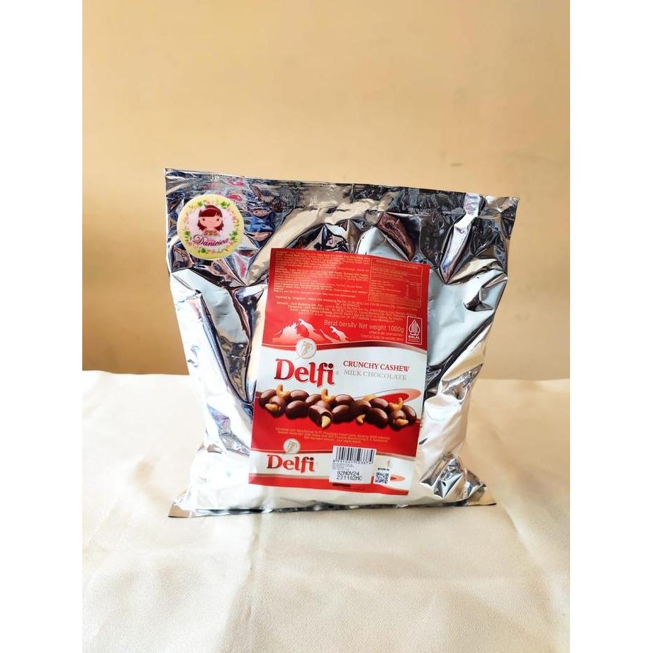 

Delfi Mede Original 1 kg Cokelat Kacang Mede Kemasan Foil Original Termurah