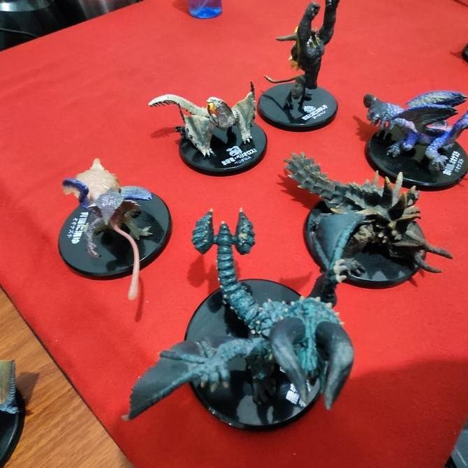 MONSTER HUNTER FIGURE