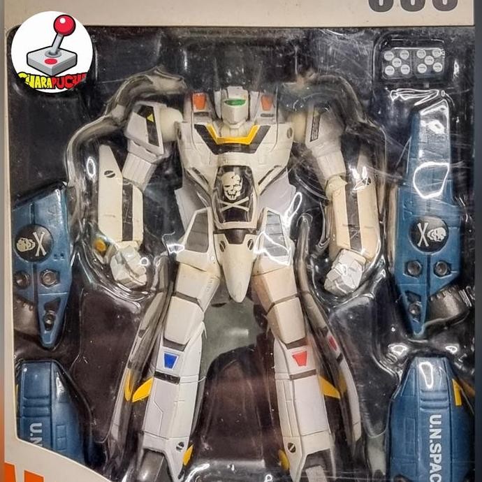 Kaiyodo Revoltech Macross Roy Fokker Strike Valkyrie VF -1S Y