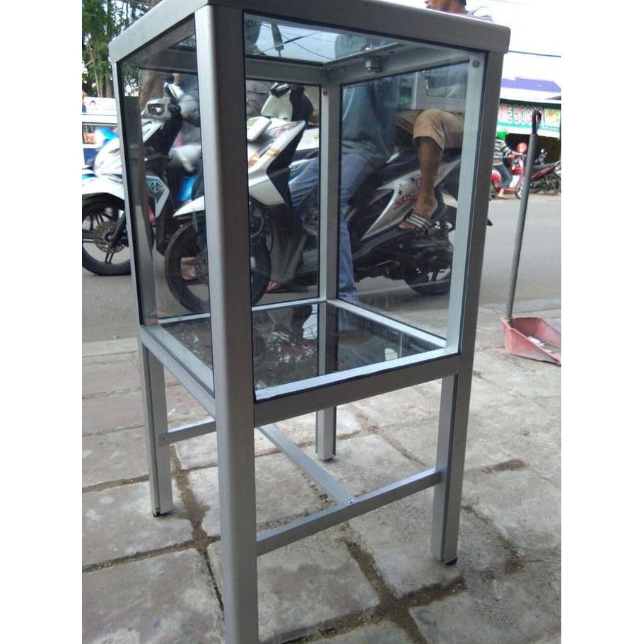 

kotak amal, kotak sumbangan, kotak pajangan alumunium, etalase display