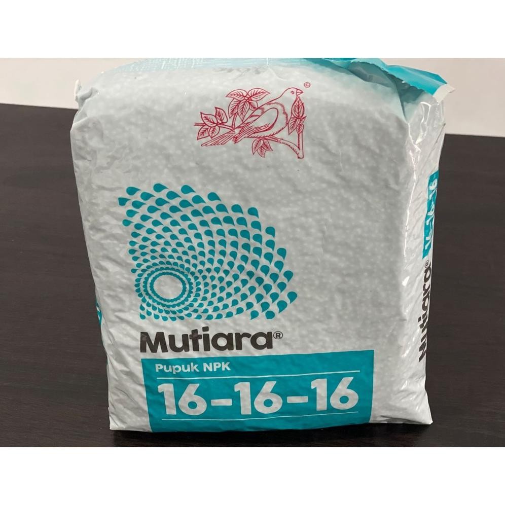PUPUK NPK MUTIARA 1KG