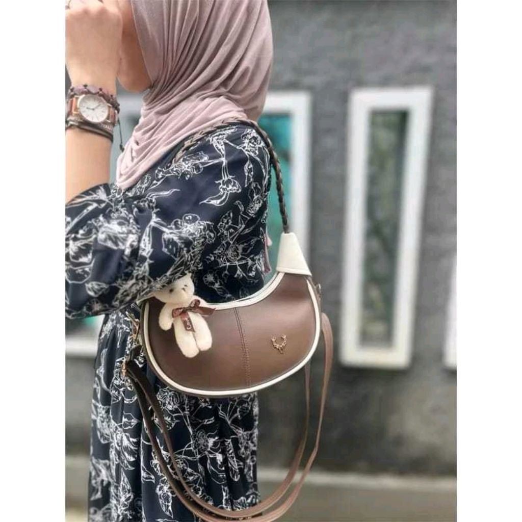 Tas Nadine/Tas selempang wanita free boneka
