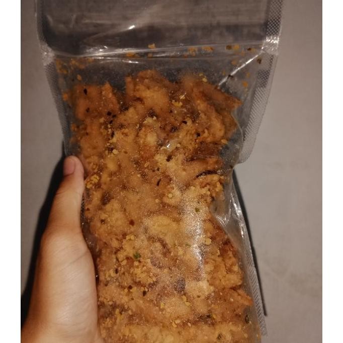 

Kulit Ayam Krispy Asin Daun Jeruk 300 Gram