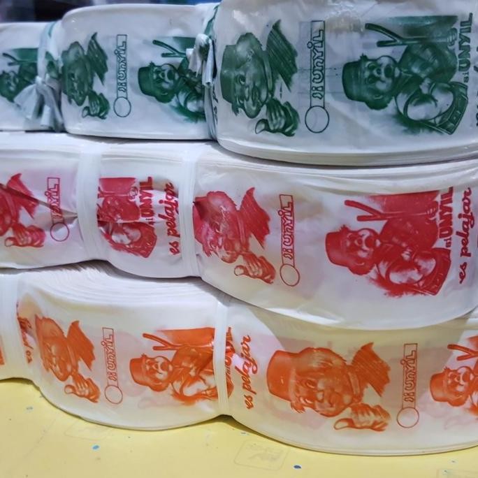 TERMURAH - PLASTIK ES POTONG SI UNYIL 1RoLL