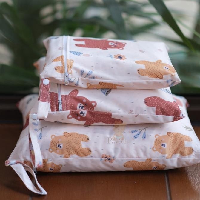 Nevia Waterproof Protection Pad Play Size