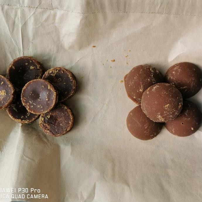 

1 PLASTIK GULA MERAH / GULA JAWA BATOK BERAT 10KG ORIGINAL DAN TERPERCAYA