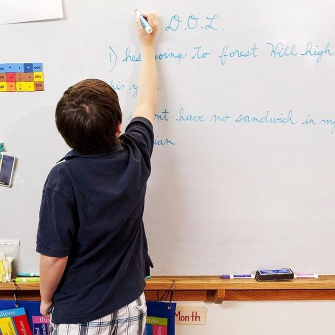 

Whiteboard Standing Single Face Non Magnetic Ecosave White Board Kaki Putih Papan Tulis Non Magnetik 1 Satu Muka Beroda Custom 45X60 60X90 60X120 80X120 90X120 90X180 100X120 100X150 100X200 120X180 120X240 Cm