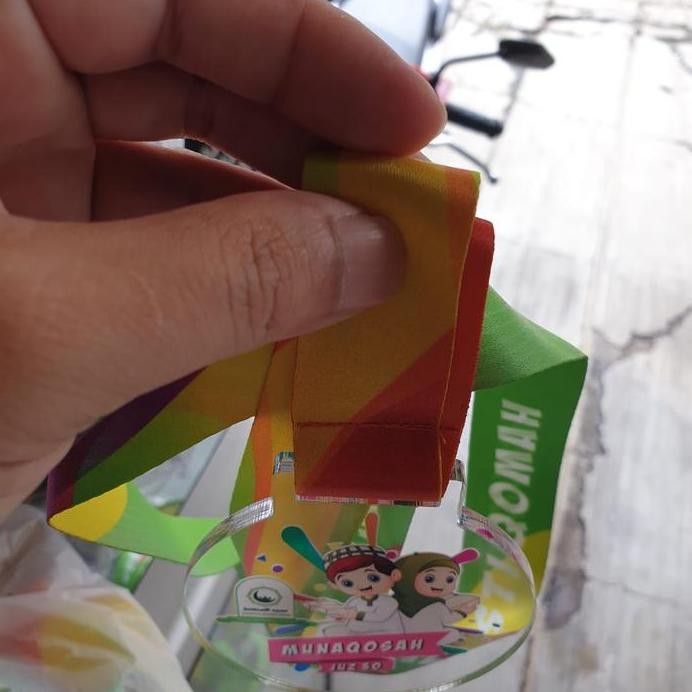 

Baru MEDALI Transparan UV Tali Lnyard Digital