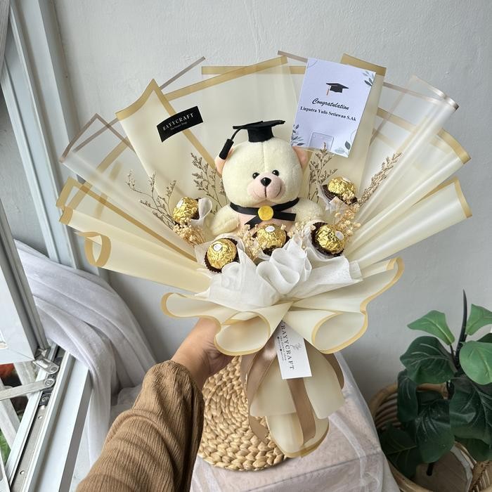 

Buket Coklat Ferero Bucket Ferrero Kado Wisuda Ultah