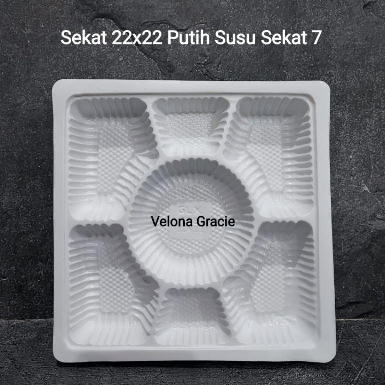 Sekat Mika 22x22 isi 50 pcs Putih Susu Nasi Tengah Sekat 7