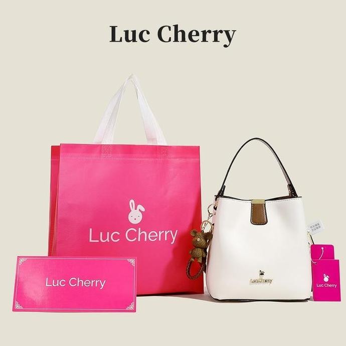 

Baru Luccherry Tas Selempang Wanita Premium 1009 - Bucket Bag Simpel Free Paperbag