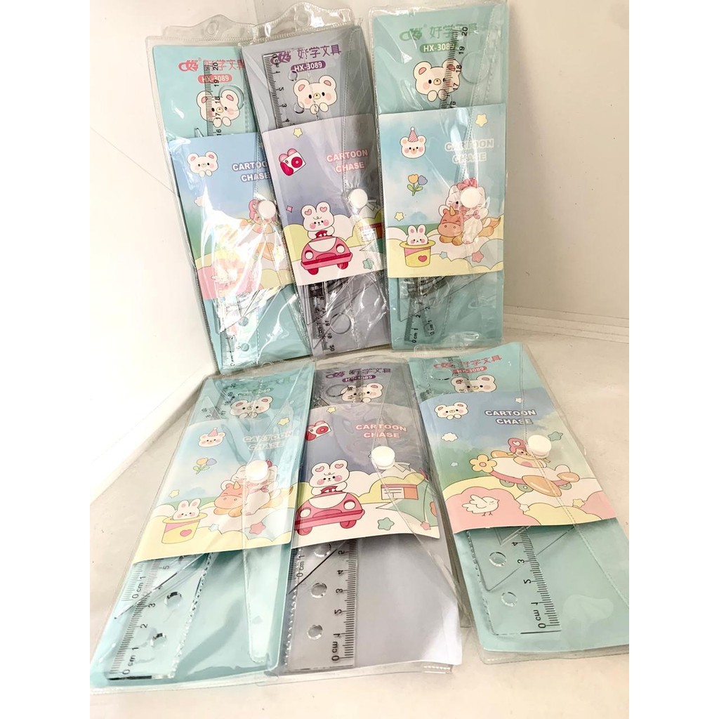 

SATU SET ( 4 PCS ) Penggaris Set Dompet Karakter Lucu 4 in 1 20 Cm