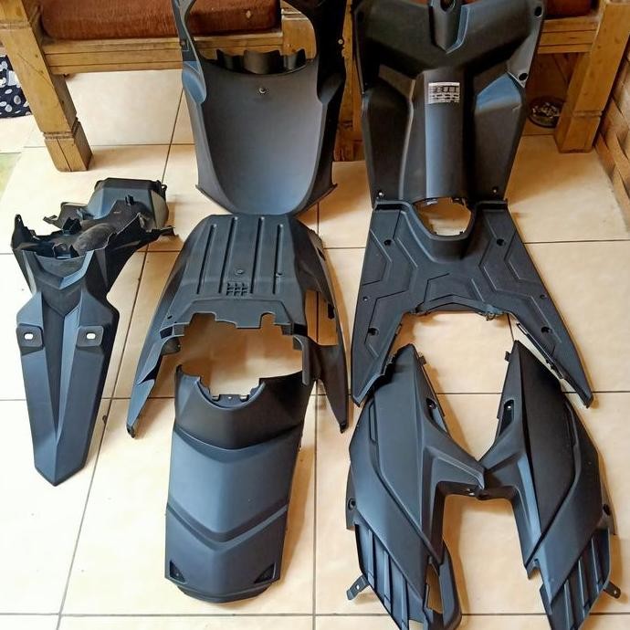 Full body halus kasar Vario techno CBS 110 merah hitam