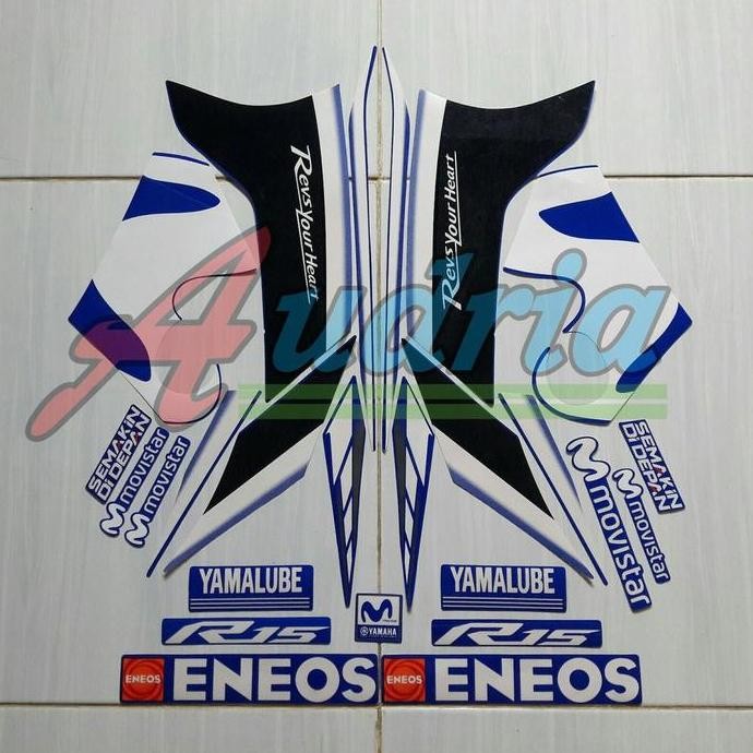 READY STOCK STIKER STRIPING MOTOR YAMAHA R15 V2 VARIASI LIS HIJAU STABILO