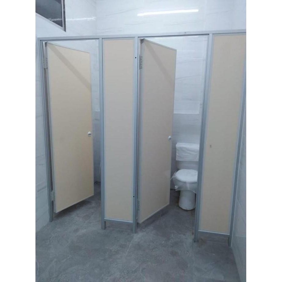 PARTISI KUBIKAL TOILET PVC DAN ALUMINIUM PESANAN BU YESSY