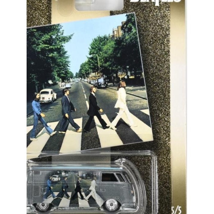 Hot Wheels Premium Volkswagen T1 Panel The Beatles Pop Culture ban karet