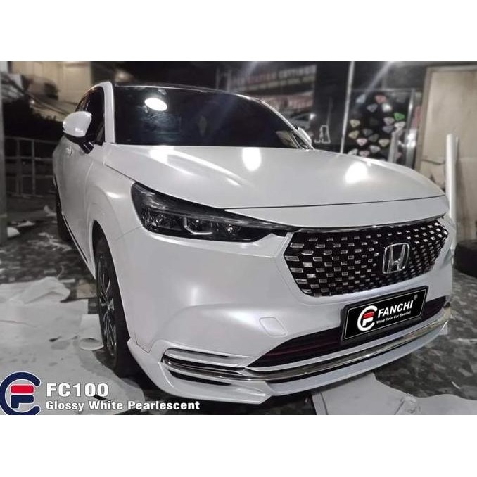 

Baru Sticker FANCHI FC100 Glossy White Pearlescent Putih Metalik per 50cm