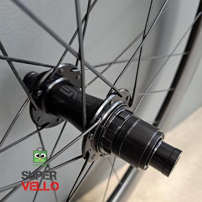 ENVE FOUNDATION 65 CARBON WHEELSET BUNDLING ENVE TIRE 700X29MM