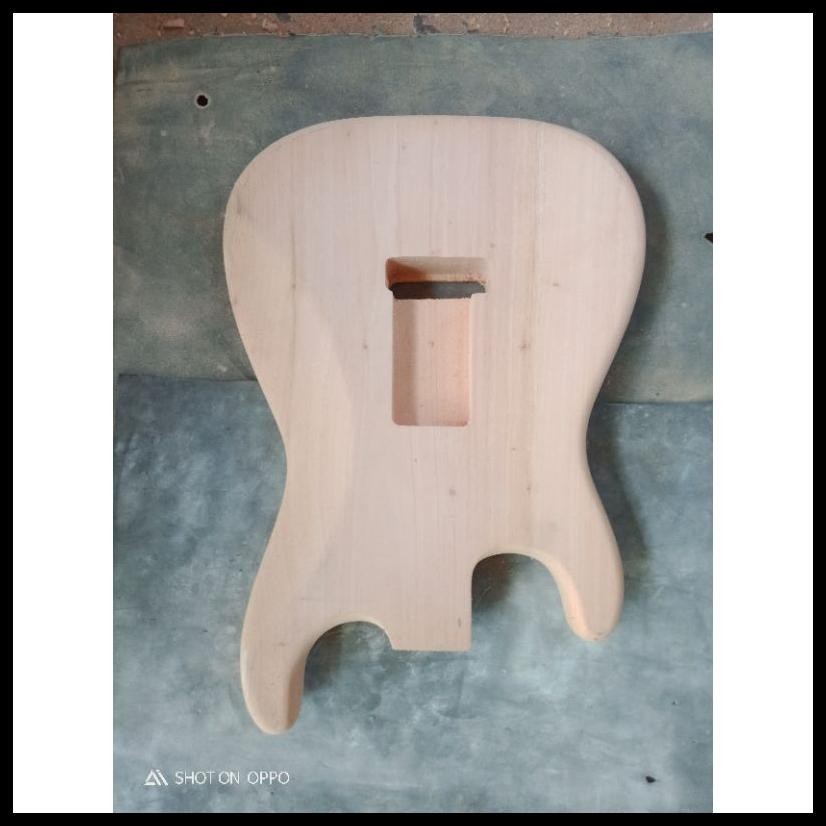 BODY GITAR STRATOCASTER MAHONY UNFINISHED CNC ENGRAVING