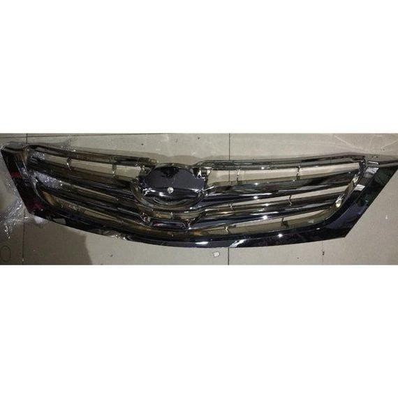 '' Grill Innova 2008 chrome ''