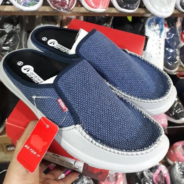 Sepatu Sandal Slop Karet Pria Ardiles Slop