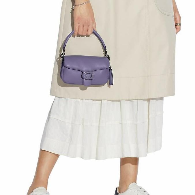 Pillow Tabby 18 Leather Shoulder Bag