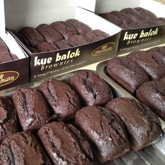 

Ready Jakarta 02 Aug 2025 Kue Balok Brownies Mahkota Jadul Coklat Meleleh Bandung Natal Christmas Paket Paage Festive Season Cny New Year Imlek Lebaran Idul Fitri Ramadan Gift Oleh Oleh Kur Jajanan