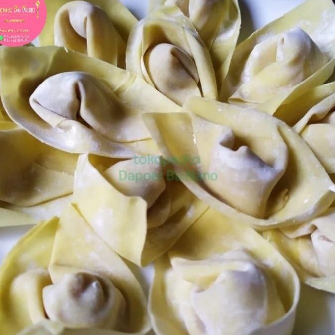 

Pangsit Ayam Siap Rebusgoreng Isi 10 Pcs.