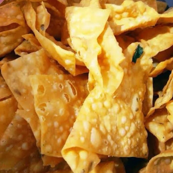 

Keripik Pangsit Ayam Bawang Gr Keripik Pangsit Mie Ayam Gurih Renyah Gr Bawang Angsa