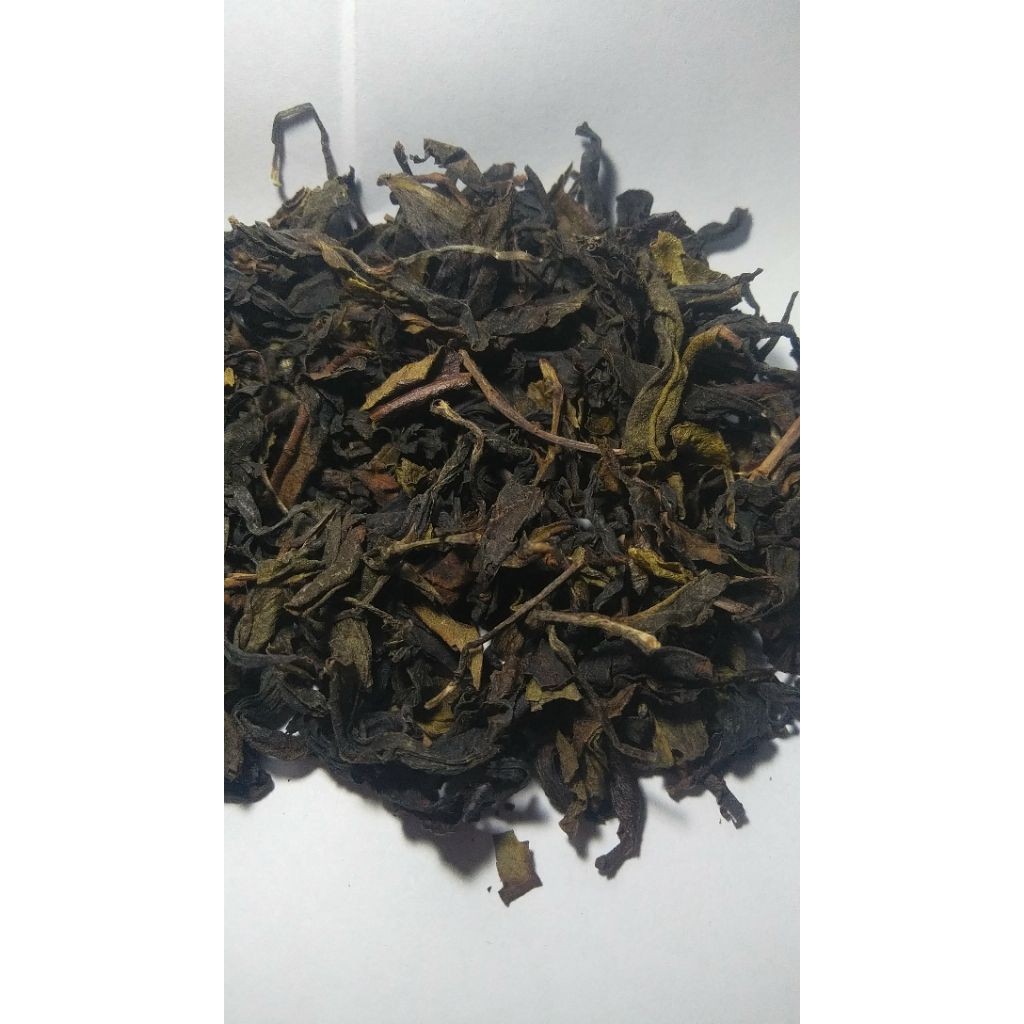 

Teh hijau Original.teh kesehatan. teh Suruput aduhhipai. 100% Original, langsung dari kebun sendiri dipetik secara pilihan