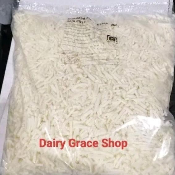 

Dairy Partners Mozzarella Shredded 2 KG | ARLA PRO Mozzarella Shredded Parut Dairy Partners 2KG | 1KG aSt