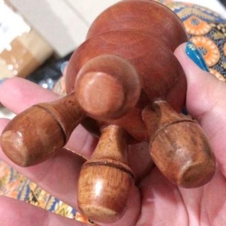 Alat Pijat Badan Kayu Pijet Telapak Kaki Pijit Punggung Refleksi Manual Pemijat Tubuh Tangan Pundak 