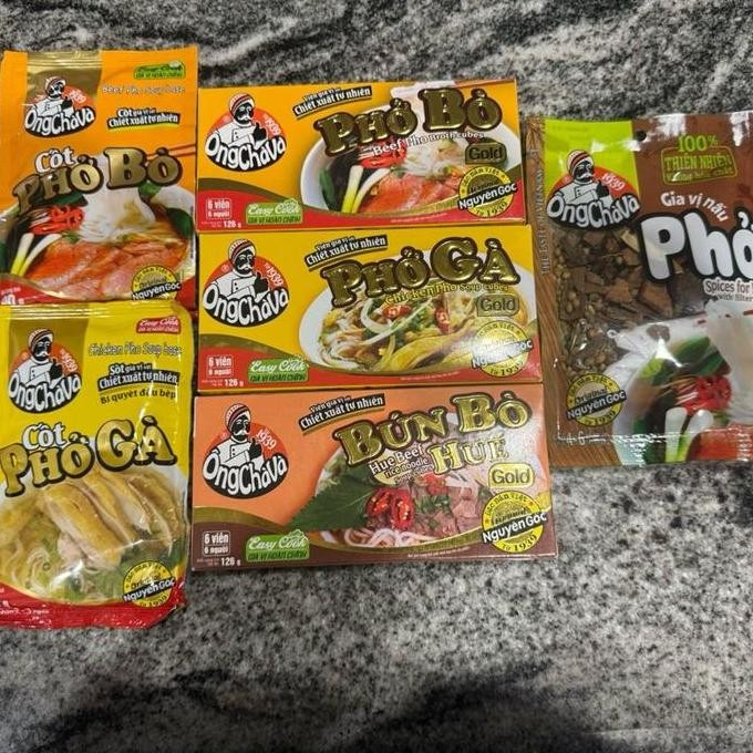 

DISKON! BUMBU PHO VIETNAM CHICKEN BEEF SOUP 100% AUTHENTIC HALAL