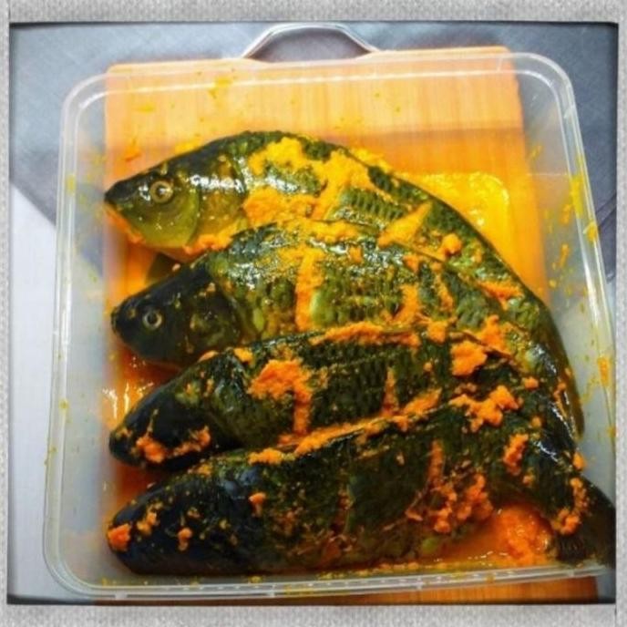 

DISKON! IKAN MAS BUMBU KUNING SIAP MASAK 1KG - BUMBU KUNING TRADISIONAL