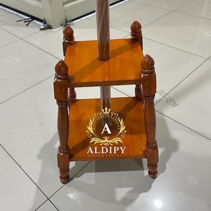 

Baru Set Tiang Pataka & Tatakan Bendera Ruangan Lubang 1 / Indoor Stand