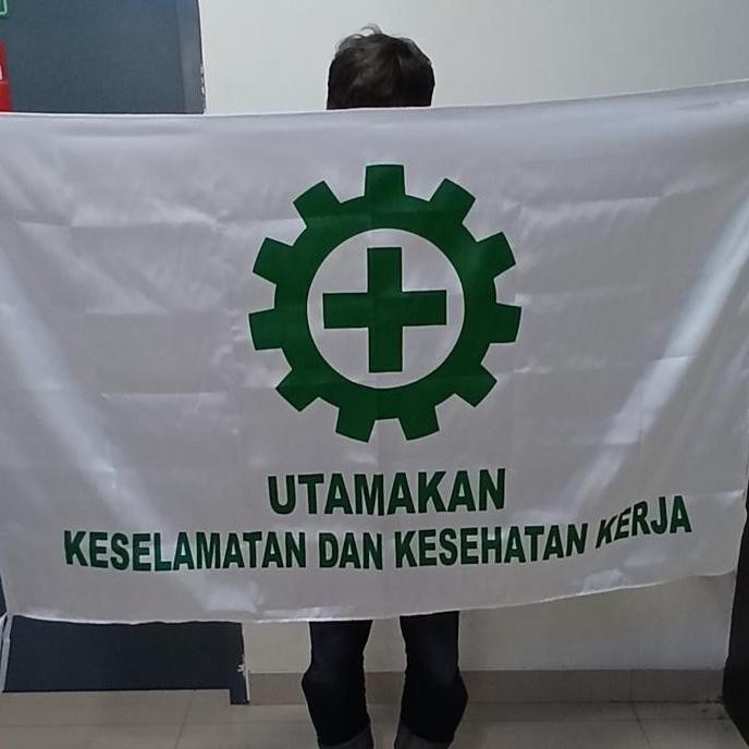 Bendera K3 90X135 Satin