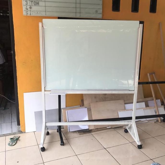 

Glassboard Standing 60X120